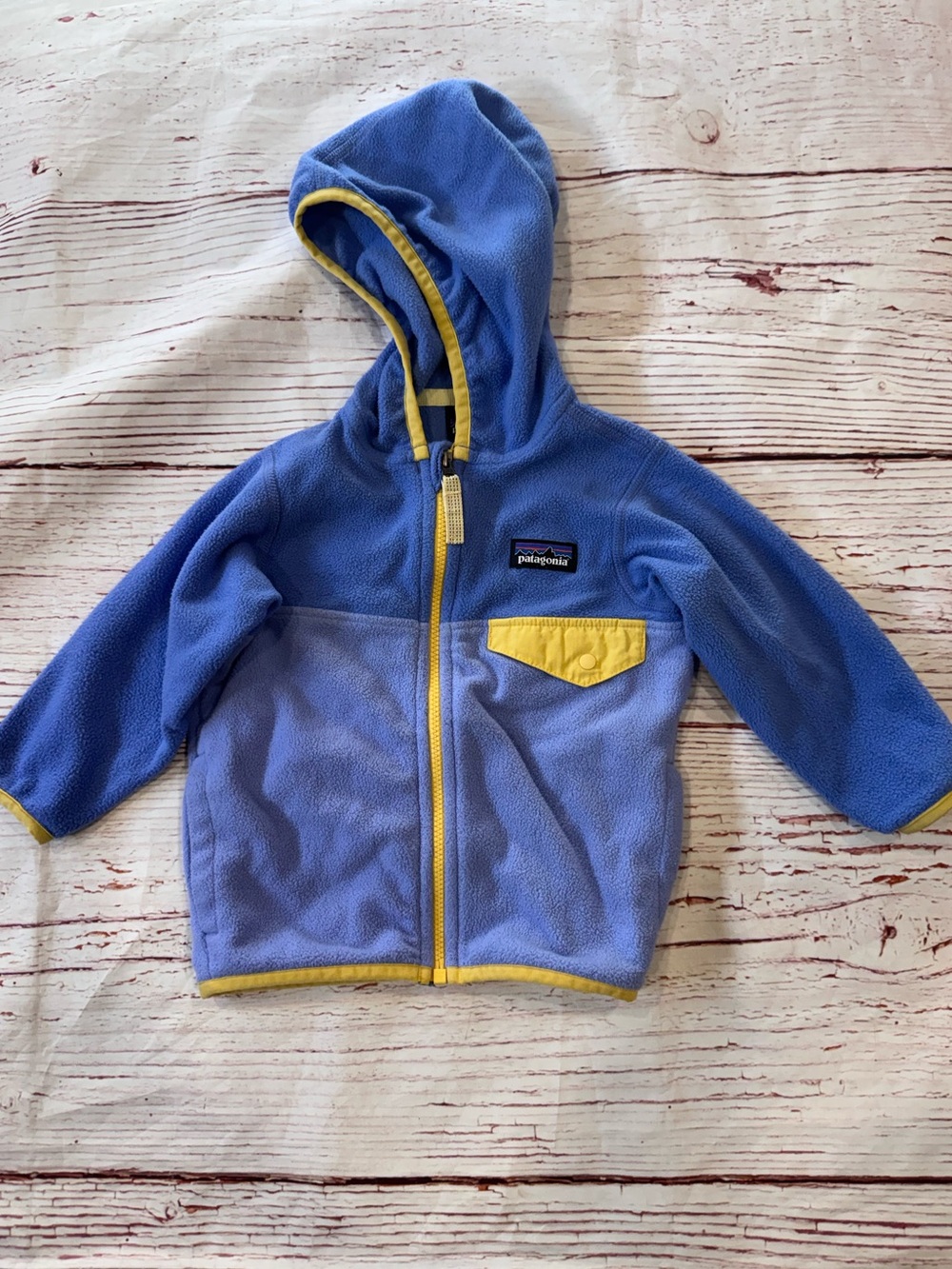 Patagonia Baby Micro D® Snap-T® Fleece Jacket in Light Violet Blue  Sz 6-12M